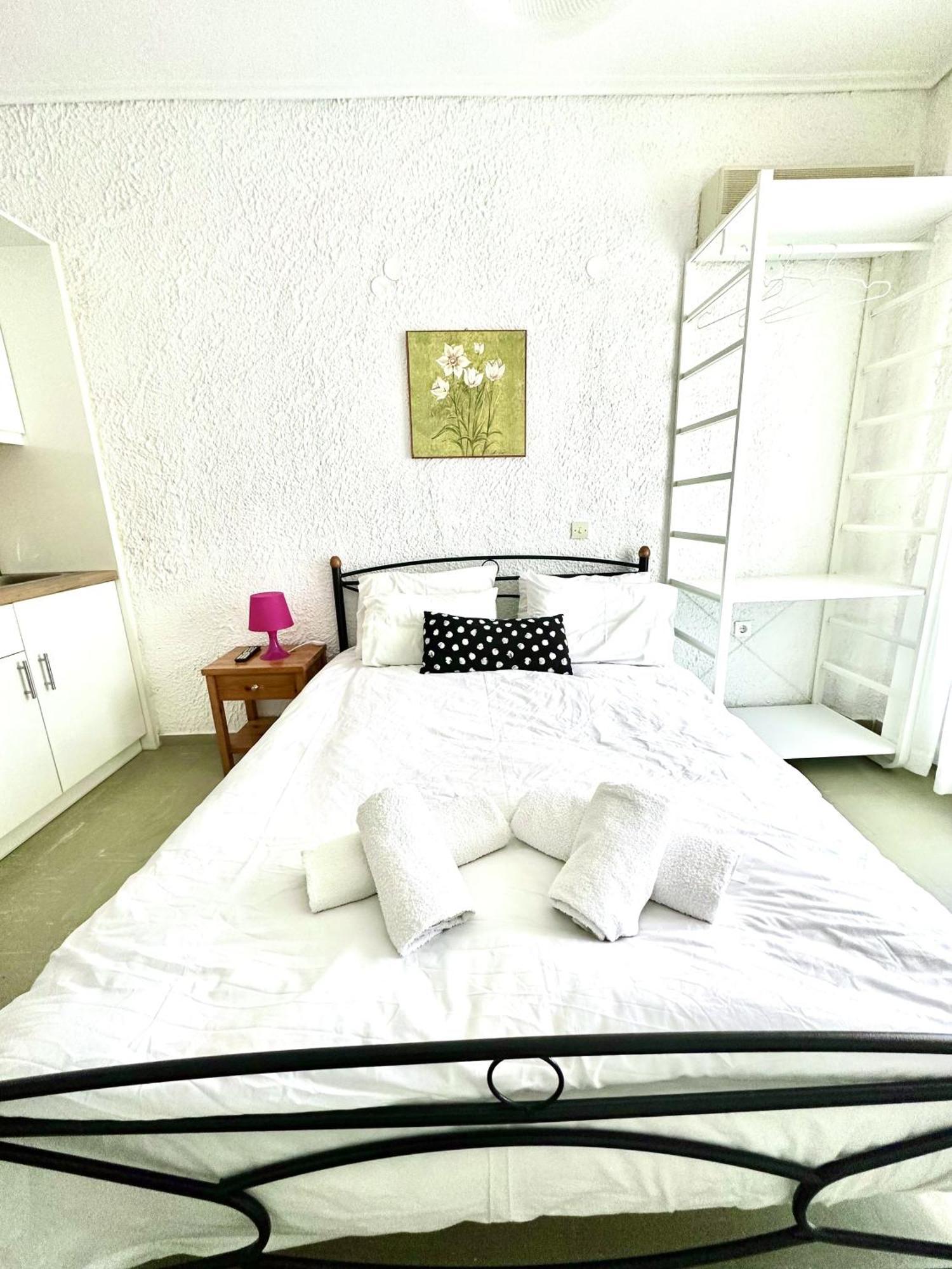 נאוס פירגוס Katerina Apartments חדר תמונה